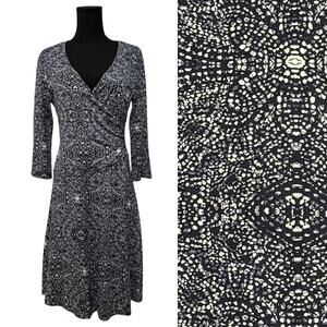 NEW Garnet Hill Brianna Surplice Knit Dress 3/4 Sleeves Faux Wrap Stretch Medium